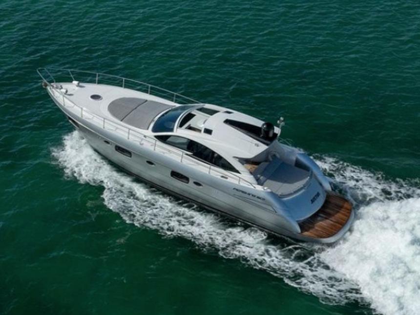 Photo #1 - Pershing 50.1 (Dom Pedro) en Mavalmare Marina di - 23728