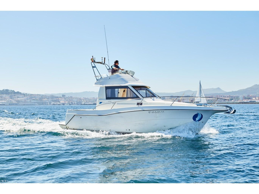Photo #1 - Rodman Fly 870 (Txanpa Hiru) en Real Club Nautico de - 20455
