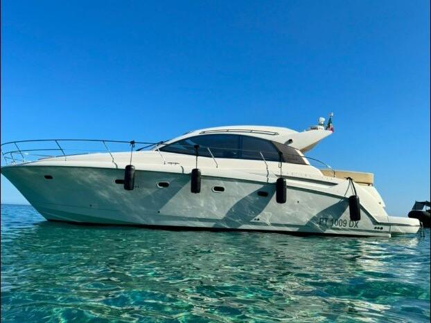 Photo #1 - Prestige 42 (Mirage) en Porto di Cala Verde - 60855