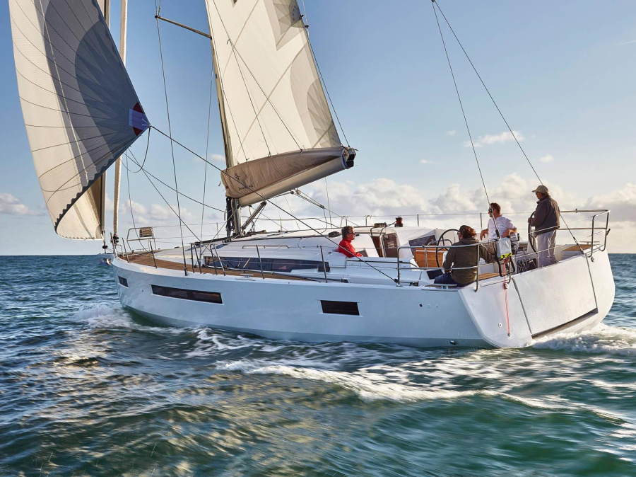 Photo #1 - Sun Odyssey 490 (Sun Odyssey 490) en Marina di - 61130