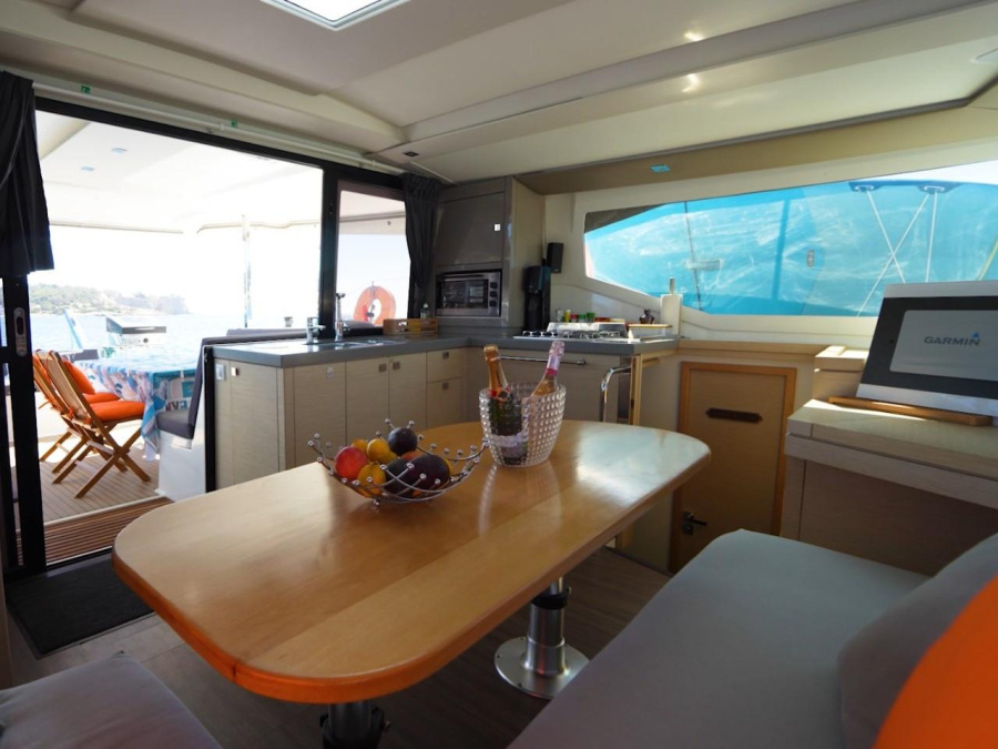 Interior image - 1