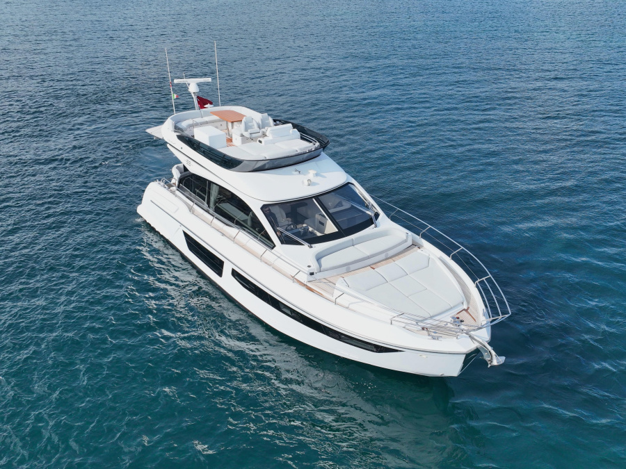 Photo #1 - Azimut 53 Fly (Leeloo) en D-Marin Marina Mandalina - 64157