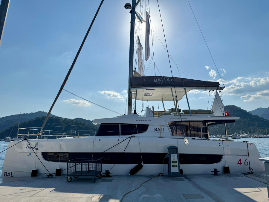 Photo #1 - Bali 4.6 (Amelia) en D-Marin - 22720