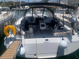 Photo #1 - Bavaria C42 (3 cab.) (Maia) en Alimos Marina - 61848