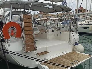 Photo #1 - Bavaria C45 (4 cab.) (Nutmeg) en Port of Lefkas - 24175
