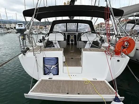 Photo #1 - Hanse 458 (4 cab.) (FoxTrot) en Port of Lefkas - 61865