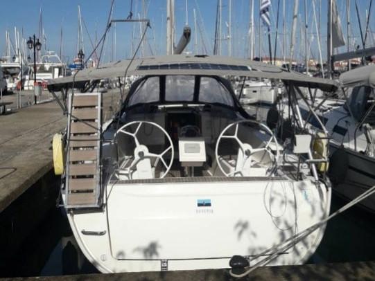 Photo #1 - Bavaria Cruiser 41 (3 cab.) (Quintessa) en D-Marin Marina Lefkas - 12113