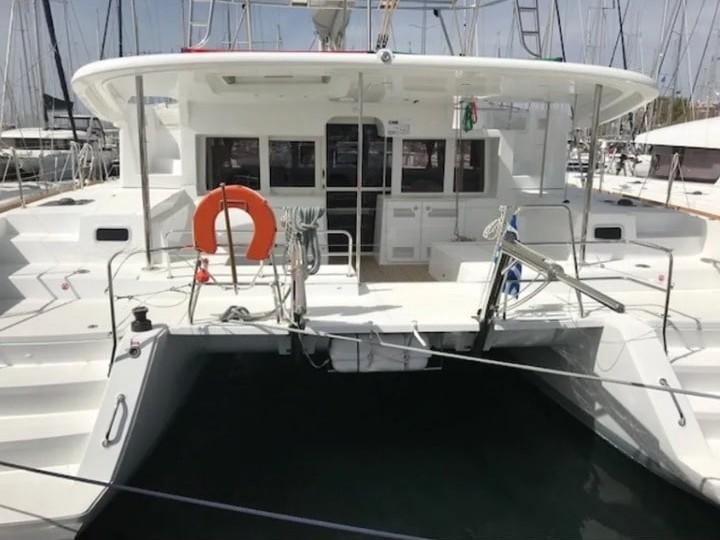 Photo #1 - Lagoon 450 F (4 cab.) (Solstice) en Alimos Marina - 24215