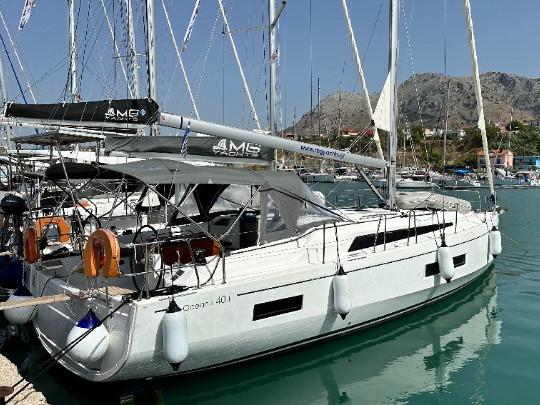 Photo #1 - Oceanis 40.1 (4 cab.) (Taylor) en D-Marin Marina Lefkas - 24660