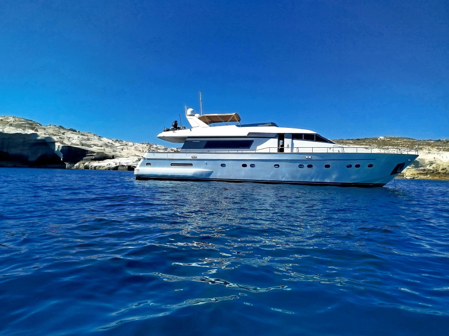Photo #1 - San Lorenzo SL 82 (MAMMA'S) en Alimos Marina - 61763