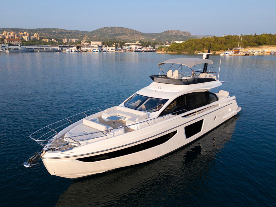 Photo #1 - Azimut S7 (Felicita) en D-Marin Marina Mandalina - 61820