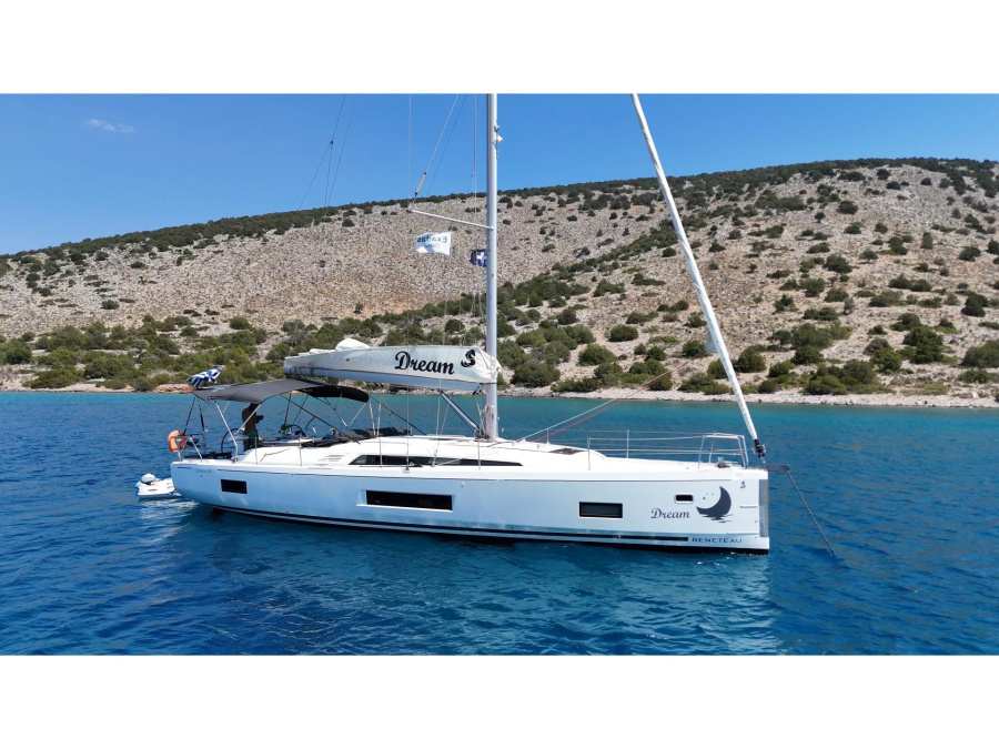 Photo #1 - Oceanis 46.1 - 11 berths (DREAM) en Alimos Marina - 16555