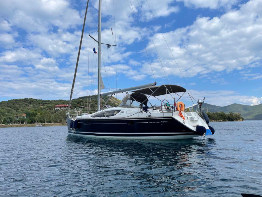 Photo #1 - Sun Odyssey 45DS (Aurora) en Port of - 24102
