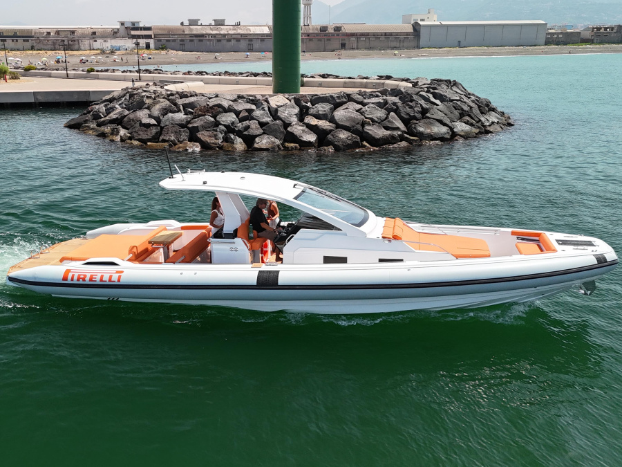 Photo #1 - Pirelli 42 EFB (Armare) en Marina di - 63188