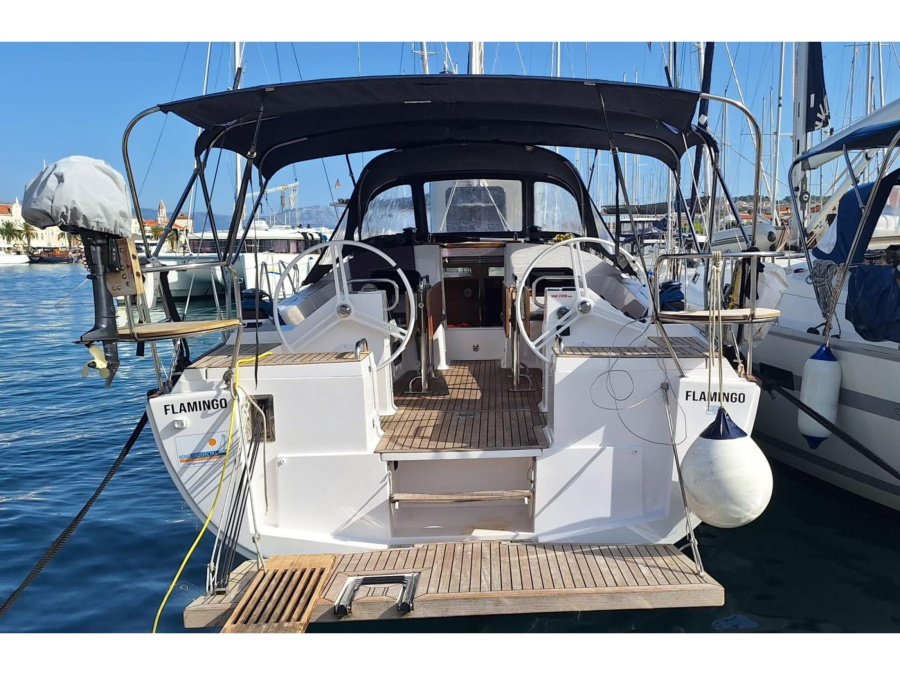 Photo #1 - Elan Impression 45.1 (Flamingo) en ACI Marina - 18570
