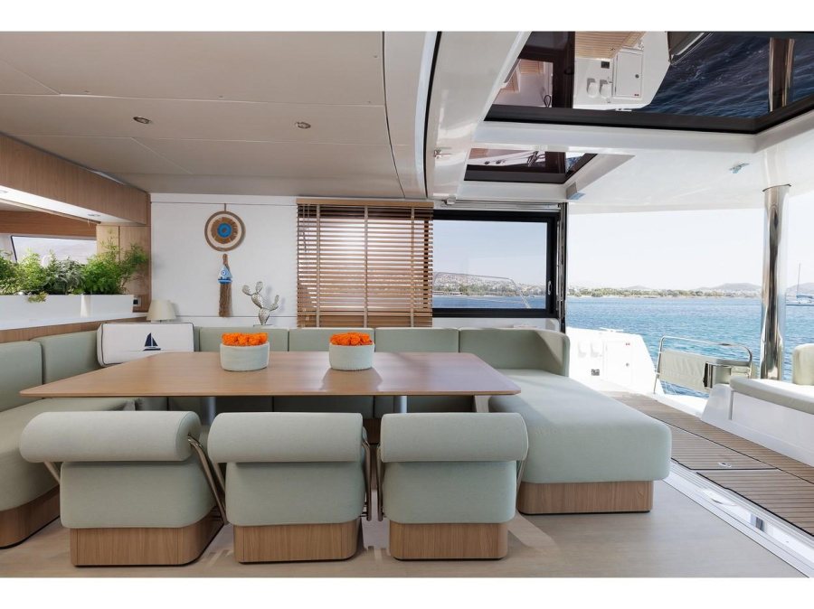 Interior image - 1
