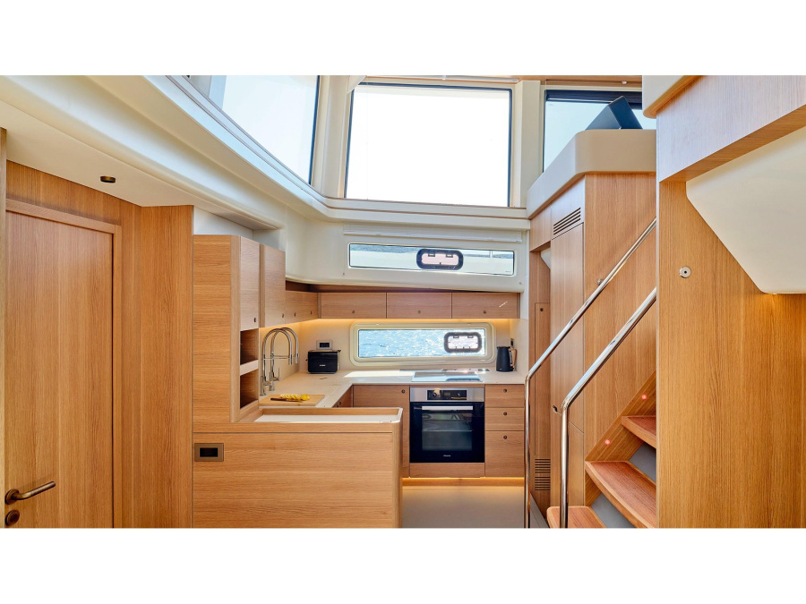 Interior image - 1