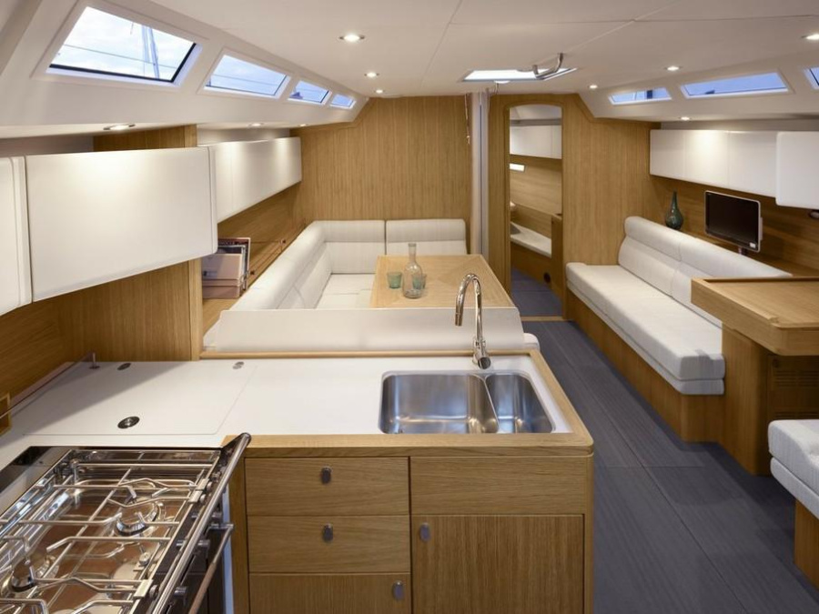 Interior image - 1