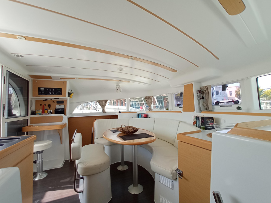Interior image - 1
