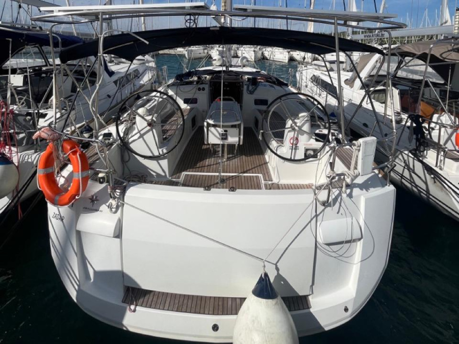 Photo #1 - Sun Odyssey 479 (BELUNA) en D-Marin Dalmacija Marina - 8125