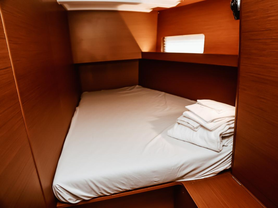 Interior image - 1