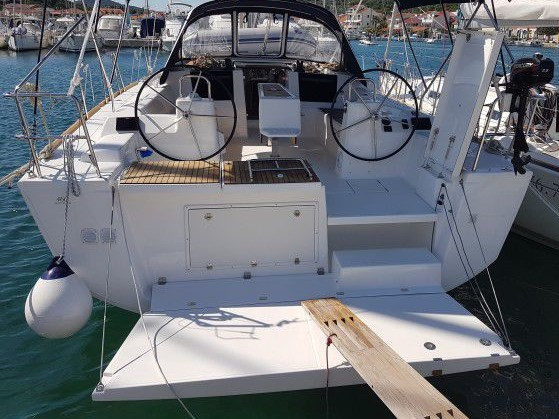 Photo #1 - Dufour 460 Grand Large (Filicudi) en Marina - 67487