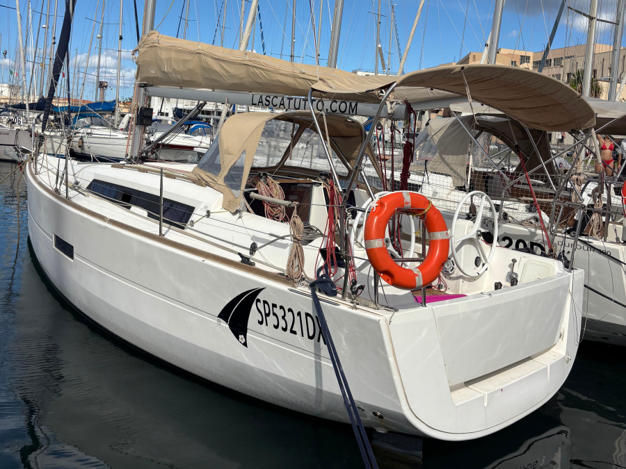 Photo #1 - Dufour 310 Grand Large (Expensive Toy) en La Cala (Porto ) - 64751