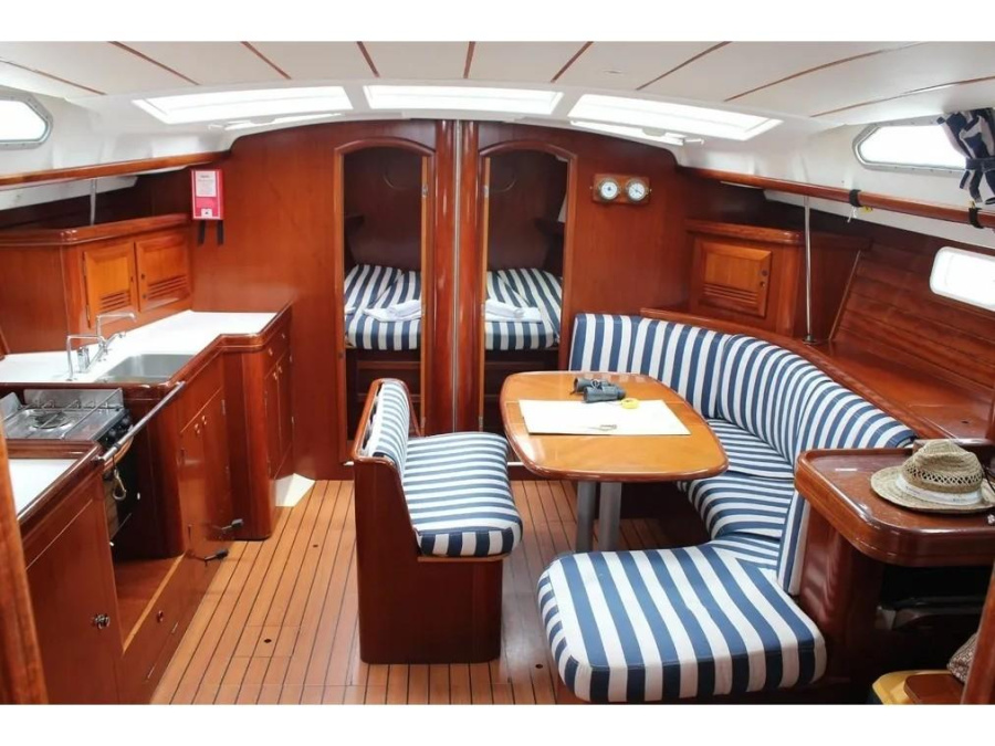 Photo #1 - Oceanis 473 (Pigasos) en Marina - 64360