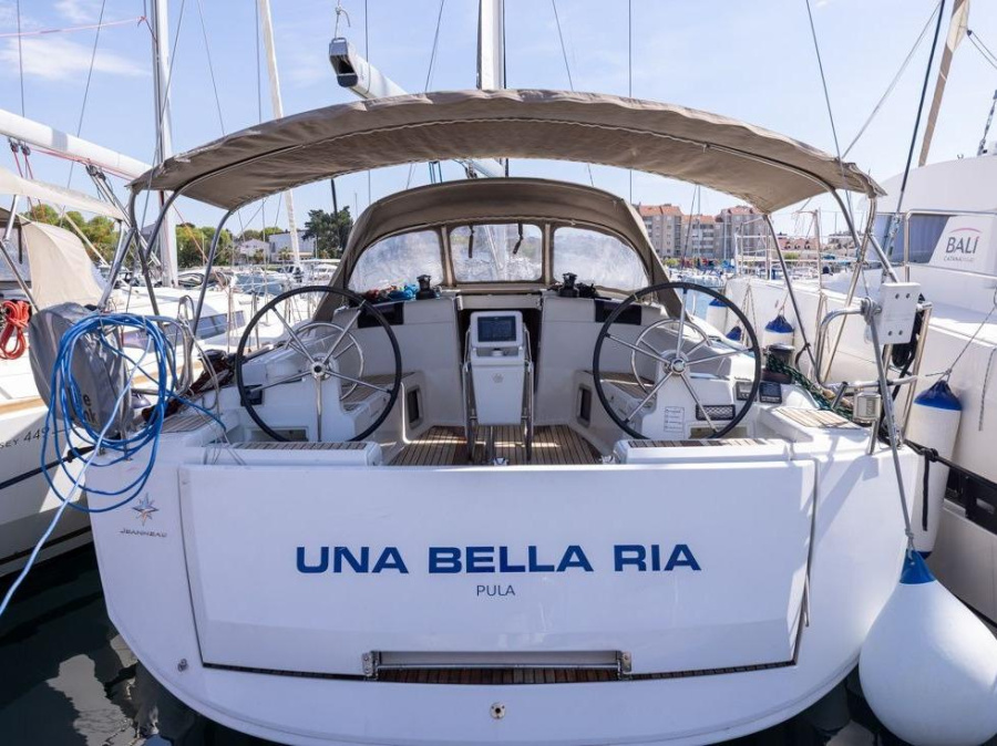 Photo #1 - Sun Odyssey 449 (Una Bella Ria) en Marina - 64536
