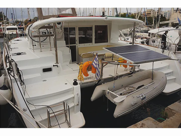 Photo #1 - Lagoon 400 S2[G] (Myrto) en D-Marin Marina Gouvia - 64792