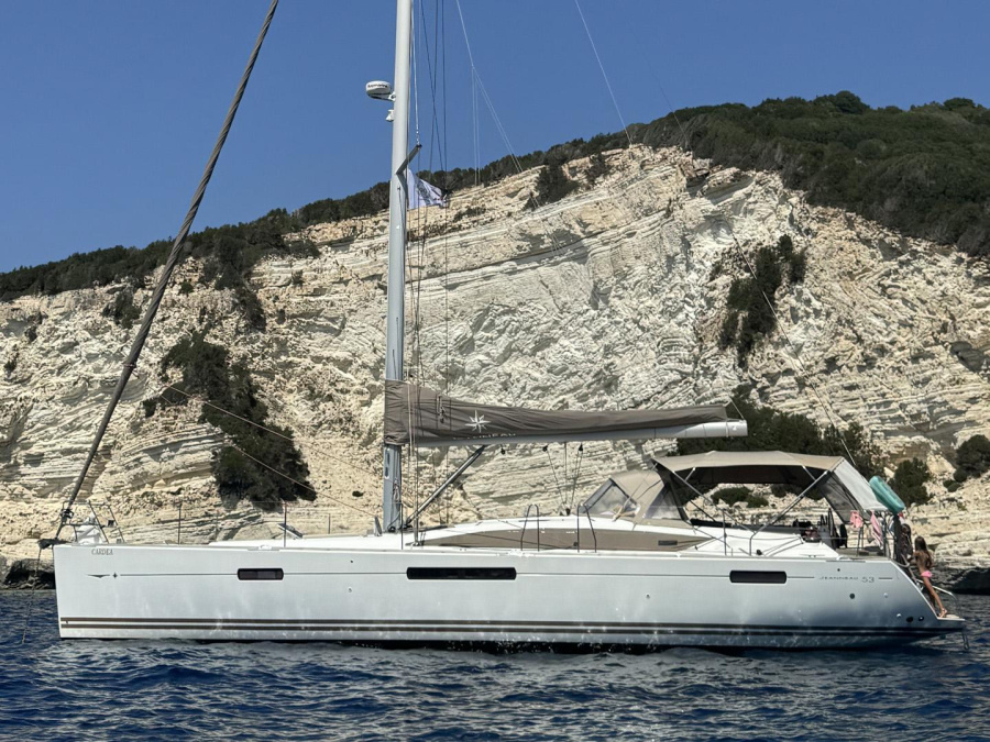 Photo #1 - Jeanneau 53 (Cardea) en ACI Marina - 63966