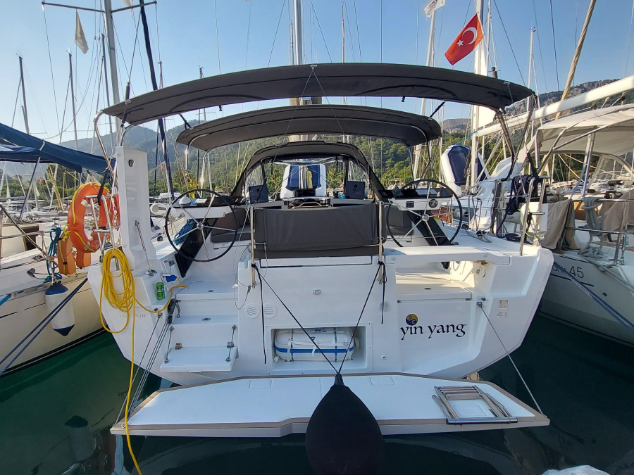 Photo #1 - Dufour 41 (YIN YANG) en Marinturk Village Port - 64364