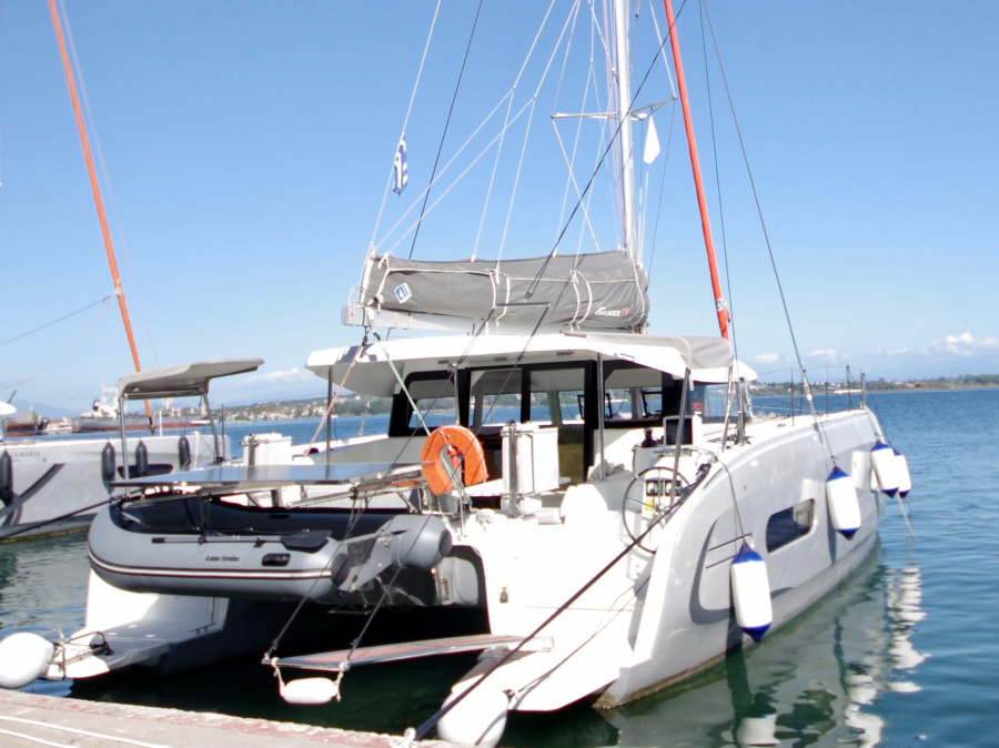Photo #1 - Excess 11 (HELLENIC BREEZE) en Main Port - 22800