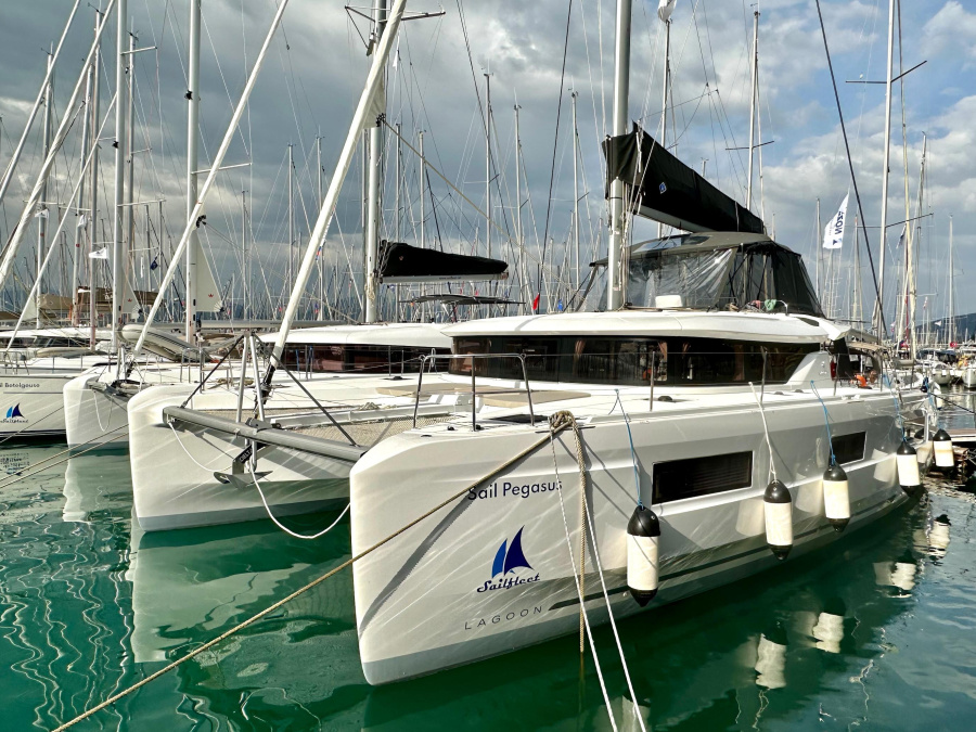 Photo #1 - Lagoon 46 (Sail Pegasus) en Ece Marina - 19523