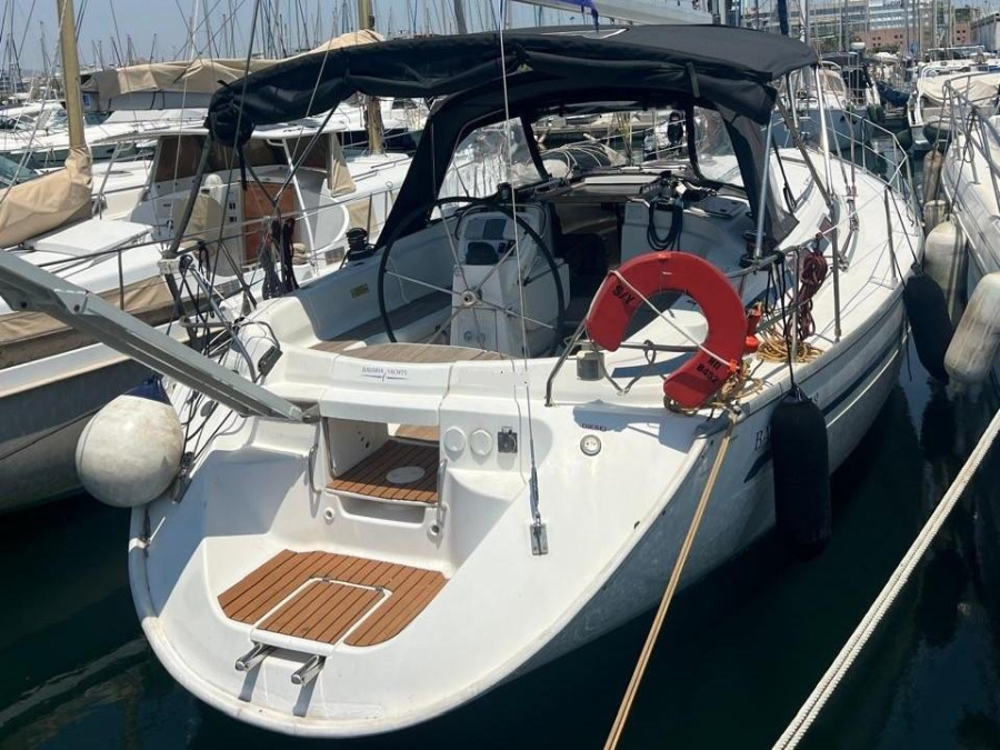 Photo #1 - Bavaria 38[G] (Limnos) en Alimos Marina - 65210