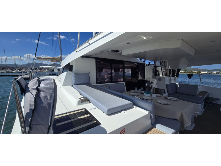 Photo #1 - Fountaine Pajot Elba 45 (Heidsieck) en Marina Golfo - 65449