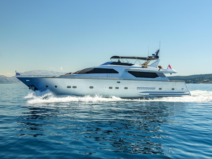 Photo #1 - Motoryacht P (Phantom) en ACI Marina - 65447