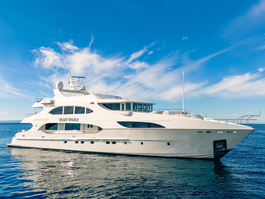 Photo #1 - Motoryacht (Silent World) en Marina Frapa - 65448