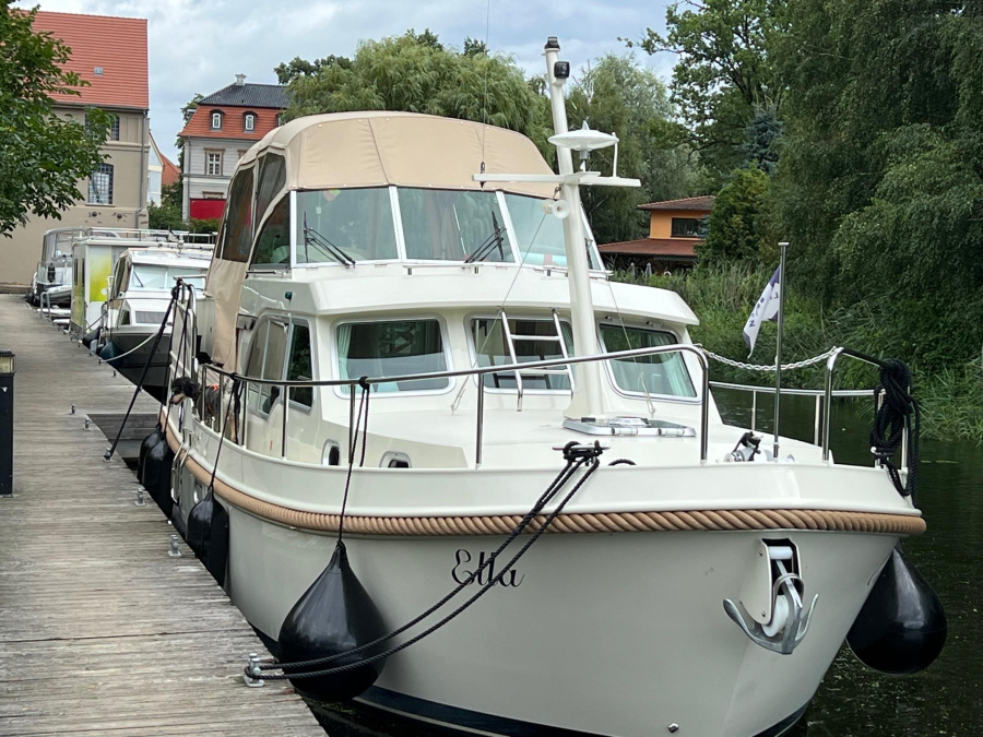 Photo #1 - Linssen Grand Sturdy 35.0 AC Intero (Ella) en Jachthafen - 21559