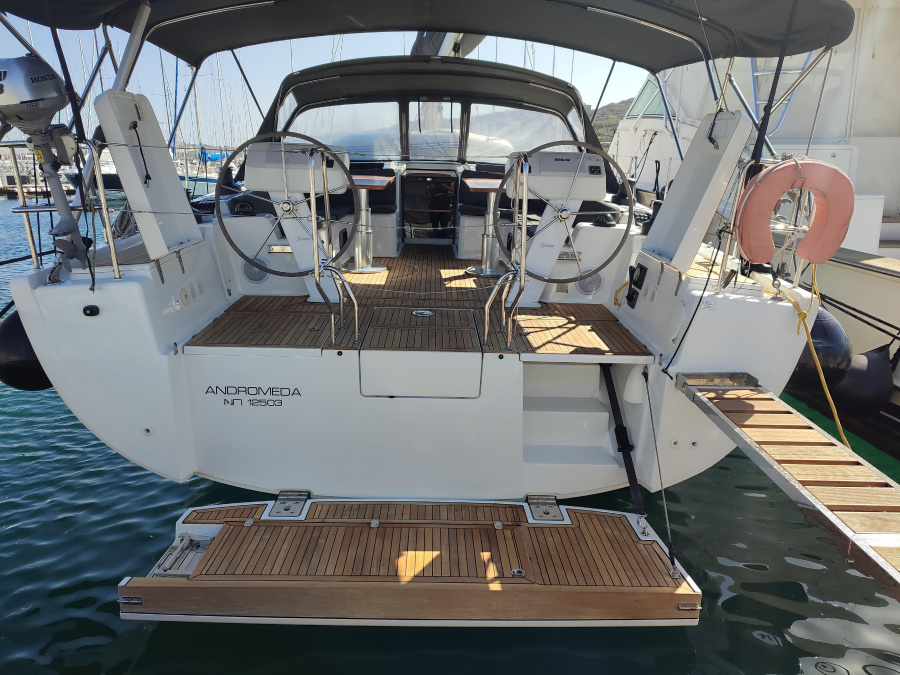 Photo #1 - Hanse 508 (Andromeda) en Olympic Marina - 12679