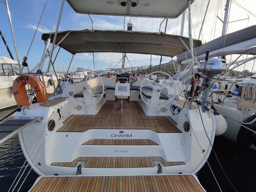 Photo #1 - Bavaria Cruiser 46 (Charm) en Olympic Marina - 18887