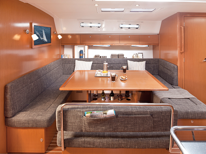Interior image - 2