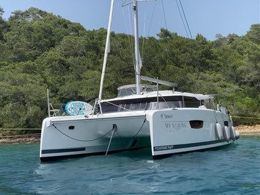 Photo #1 - Fountaine Pajot Astréa 42 (Sirius 1) en Joya Del Mar Marina - 20824