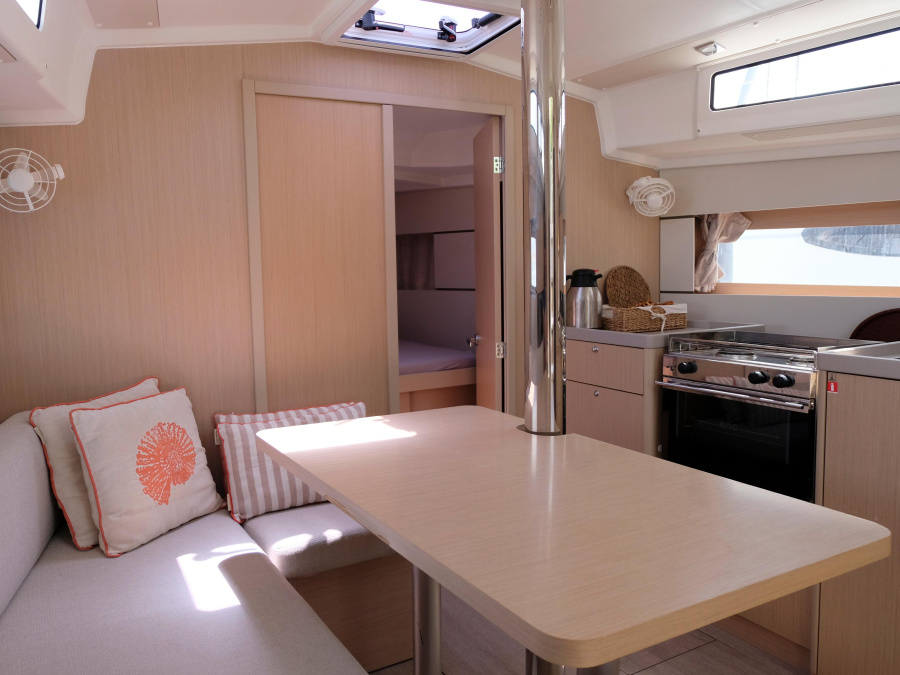 Interior image - 1