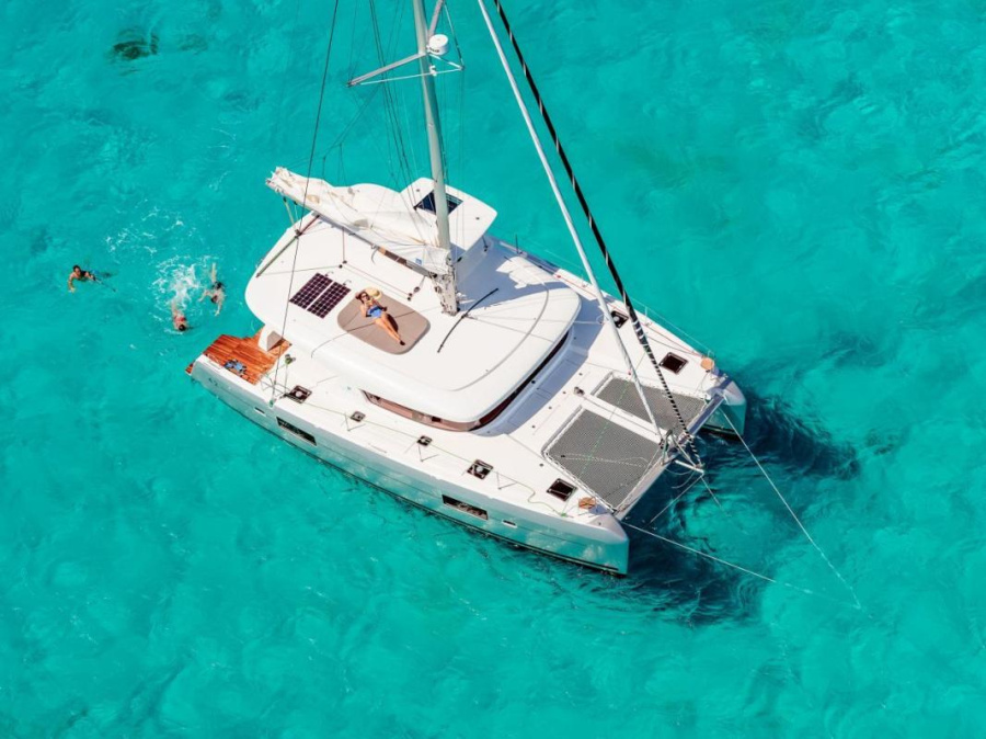 Photo #1 - Lagoon 42 (Take it Easy) en Port de - 67992