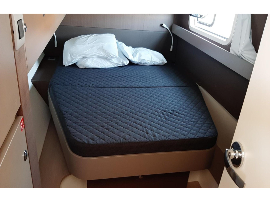 Interior image - 1