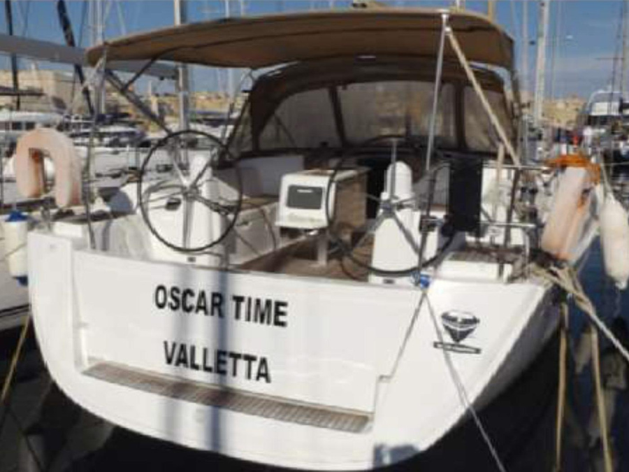Photo #1 - Dufour 450 GL (4 cab.) (OSCAR TIME) en Marina - 67139