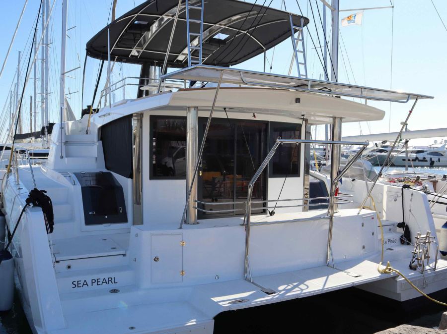 Photo #1 - Bali 4.8 (6 cab.) (SEA PEARL) en Alimos Marina - 67163