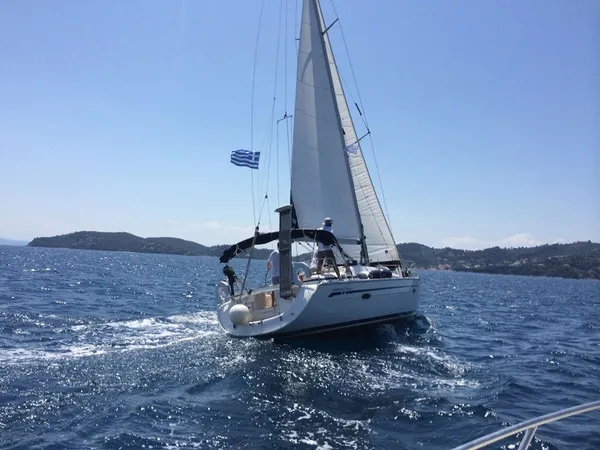 Photo #1 - Bavaria 39 Cruiser (3 cab.) (NATALIE) en Port of - 67175