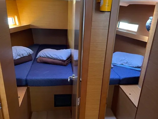 Interior image - 1